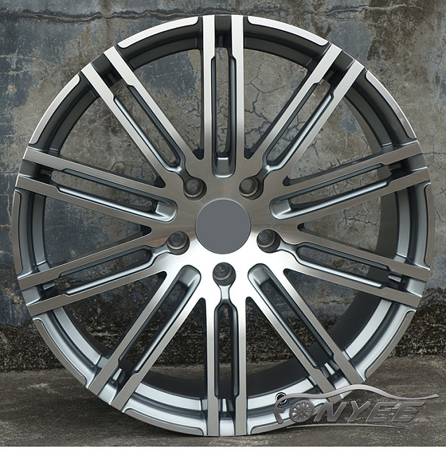 картинка Новые диски Porsche Macan wheels R22 5x130 ET50 J9,5 Серый мат + серебро магазин  StreetTuning 