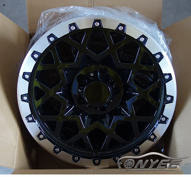 картинка Новые диски Black Rhino Sprocket R17 6X114,3 ET0 J8,5 черный + серебро магазин  StreetTuning 