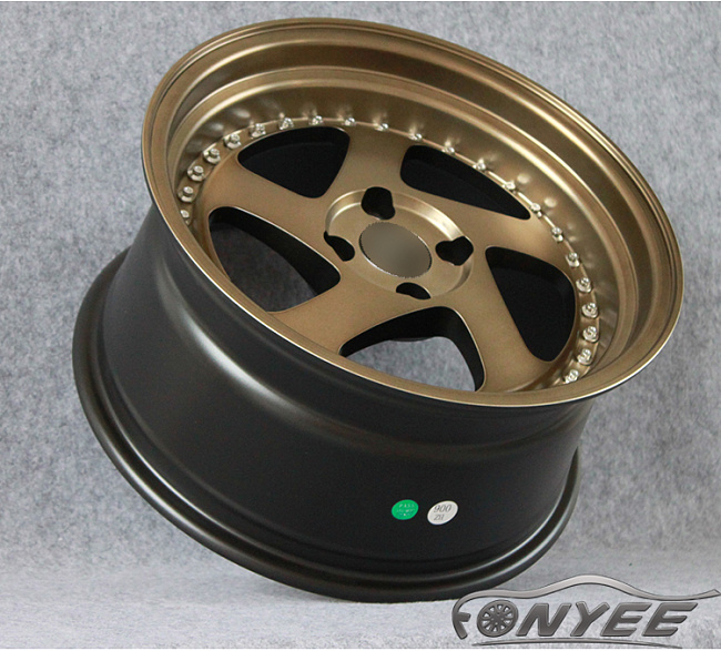 картинка Новые диски Rotiform TMB Flat R18 5х114,3 ET30 J9,5 бронза + серебристые болтики магазин  StreetTuning 