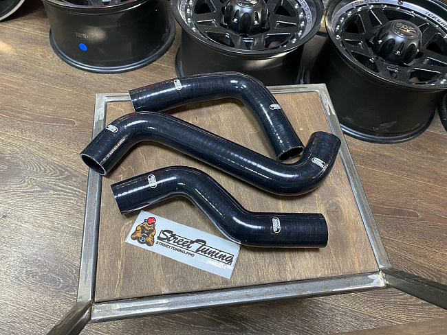 картинка Патрубки радиатора Samco Sport для Subaru Outback 03-09 BP (3шт) магазин  StreetTuning 