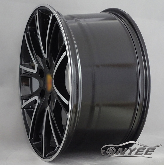 картинка Новые диски Porsche Exclusive Design Black R20 5X112 ET19 J9 черный глянец + серебро магазин  StreetTuning 