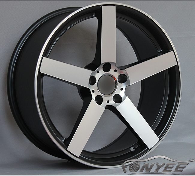 картинка Новые диски Vossen CV3 Replica R19 5X114,3 ET38 J9,5 черный + серебро магазин  StreetTuning 