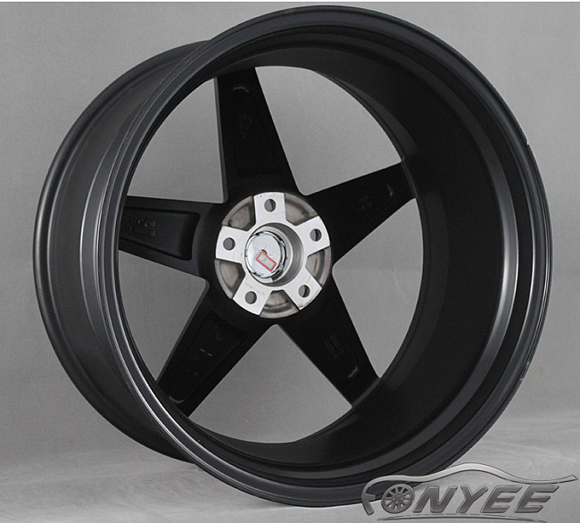 картинка Новые диски Racing hart Charge R20 5x120 ET45 J10,5 черный мат + серебро магазин  StreetTuning 