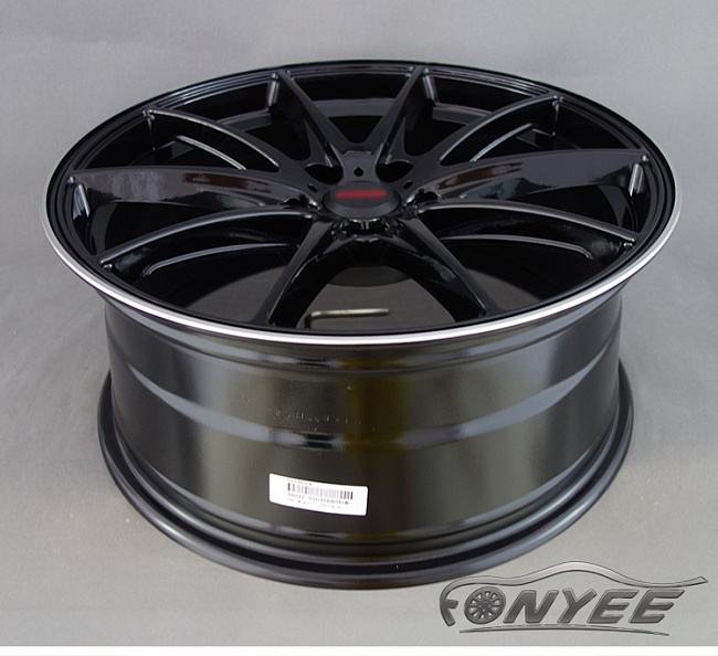 картинка Новые диски Rays G25 R17 4X100 ET40 J7 черные глянцевые + серебристая окантовка магазин  StreetTuning 