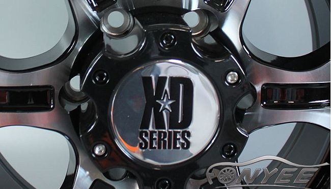 картинка Новые диски XD series R16 6X139,7 ET10 J7 черный глянец + серебро магазин  StreetTuning 