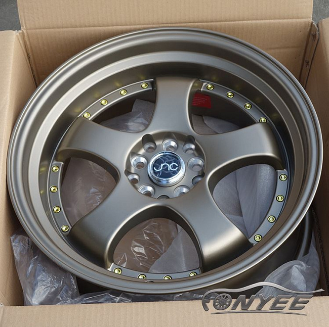 картинка Новые диски JNC 017 R18 5X114,3-5X100 ET25 J8,5 бронза + золотистые болтики магазин  StreetTuning 