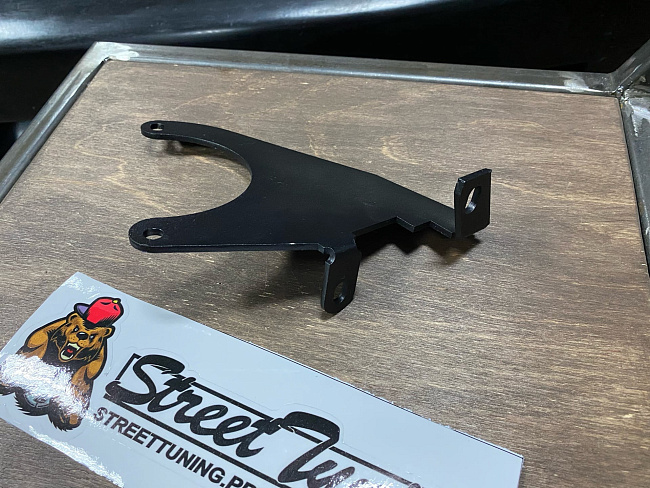 картинка Кронштейн фильтра 8V толщина 3 мм под датчик фаз ВАЗ 2101-07 магазин  StreetTuning 