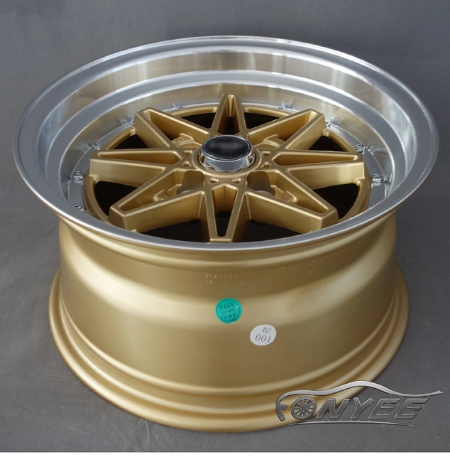 картинка Новые диски Equip 03 R15 4x100 ET25 J8 золото + полированная полка магазин  StreetTuning 