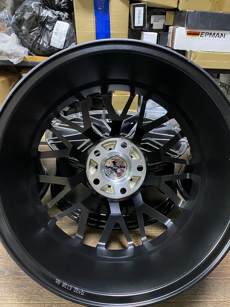 картинка Новые диски Vorsteiner V-FF 107 R17 J7.5 ET38 5X114.3 Hyper Black от магазина  StreetTuning