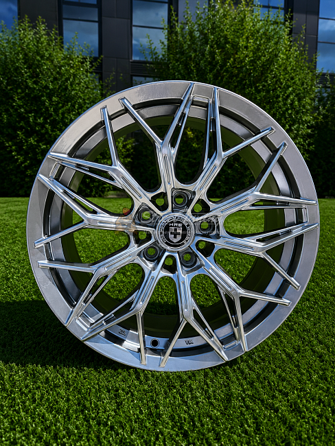 картинка Новые диски Hre 6006 R17 J7.5 ET35 5X114.3, Hyper Black магазин  StreetTuning 