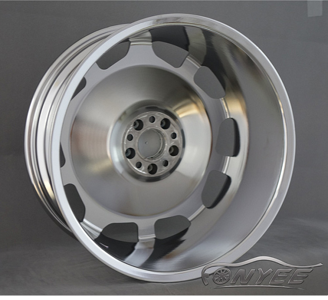 картинка Новые диски для Mercedes в стиле Maybach Replika s600 R20 5X112 ET35 J9,5 хром магазин  StreetTuning 