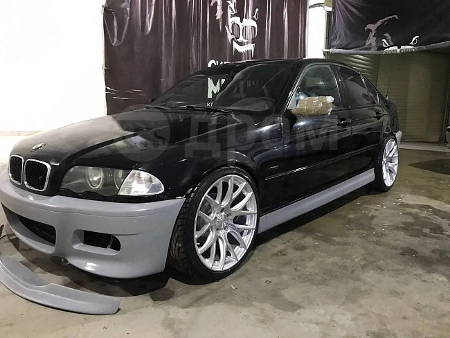 картинка Юбка на передний бампер M для Bmw E46 рест-дорест limited edition магазин  StreetTuning 