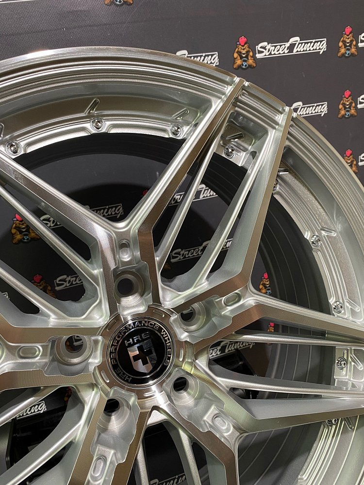 картинка Новые диски ADV510 M.V2 R18 J8 ET35 5X114.3 Silver от магазина  StreetTuning