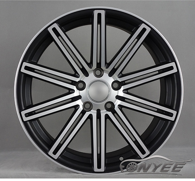 картинка Новые диски Vossen CV4 Replica R18 5X114,3 ET35 J8 черный мат серебро магазин  StreetTuning 