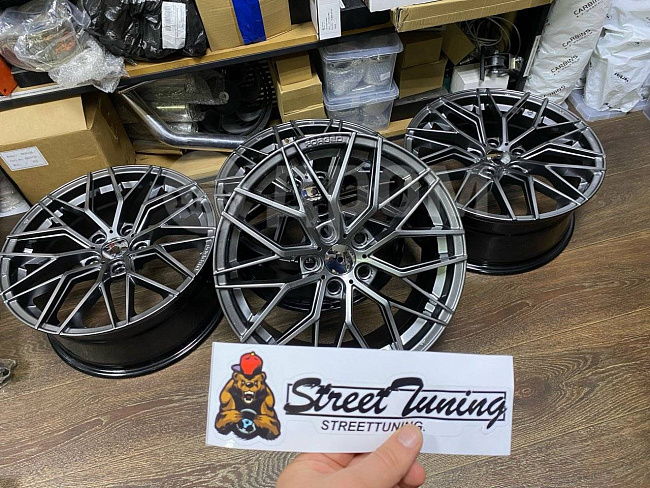 картинка Новые диски Vorsteiner V-FF 107 R17 J7.5 ET38 5X108 Hyper Black магазин  StreetTuning 