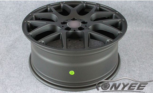 картинка Новые диски HRE P40SC Replika R18 5X100 ET35 J8, черные матовые магазин  StreetTuning 