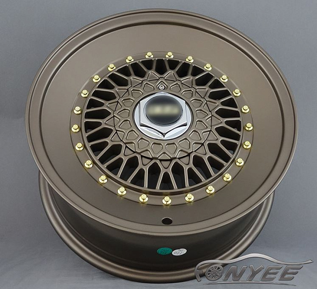 картинка Новые диски BBS RS R16 4X100/4X108 ET30 J7 темно золотой глянец + золотые болтики + полированная полка магазин  StreetTuning 