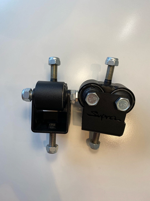 картинка Опоры двигателя TOYOTA SUPRA JZA70, JZA80, LEXUS SC 1st Z30 магазин  StreetTuning 