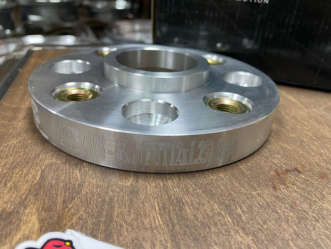 картинка Проставка Starleks 20 мм 4x108 цо 65.1 футорочная 12х1.25 - РФ магазин  StreetTuning 