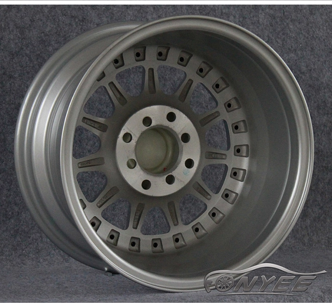 картинка Новые диски Hartge R17 4X100/4X114,3 ET30 J10 серебро + полированя полка магазин  StreetTuning 