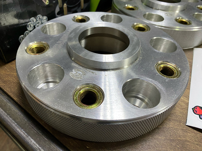 картинка Проставка Starleks 35 мм 5x130 футорочная 14x1.5 цо 71,6 - рф магазин  StreetTuning 