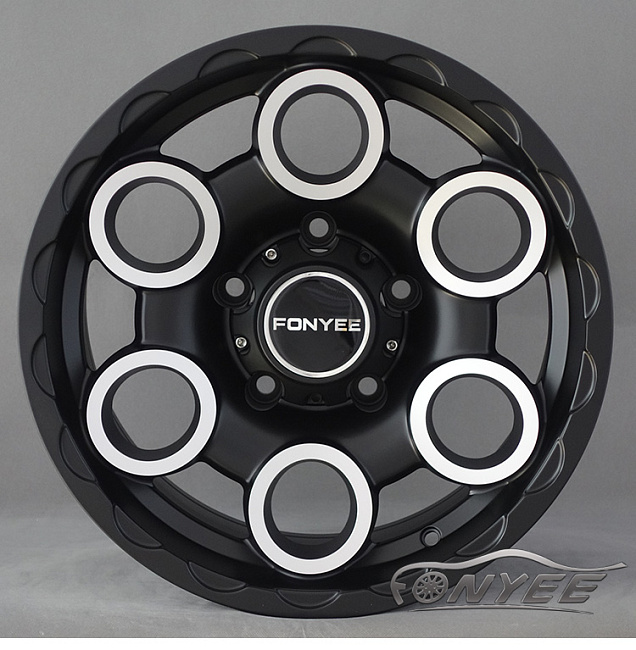 картинка Новые диски Black Rhino Magnus R17 5X127 ET0 J8 черный мат + серебро магазин  StreetTuning 