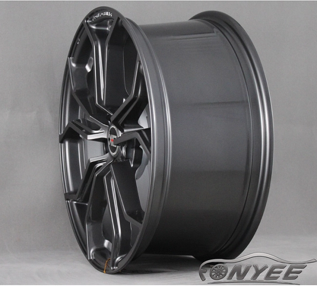 картинка Новые диски KE Flow Forming модель 5 R18 5X112 ET35 J8 темно-серые магазин  StreetTuning 