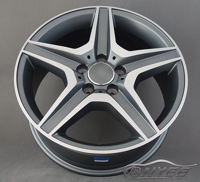 картинка Новые диски WR.05 MERCEDES AMG C63 R17 5x112 ET45 J7,5 серый мат + серебро магазин  StreetTuning 