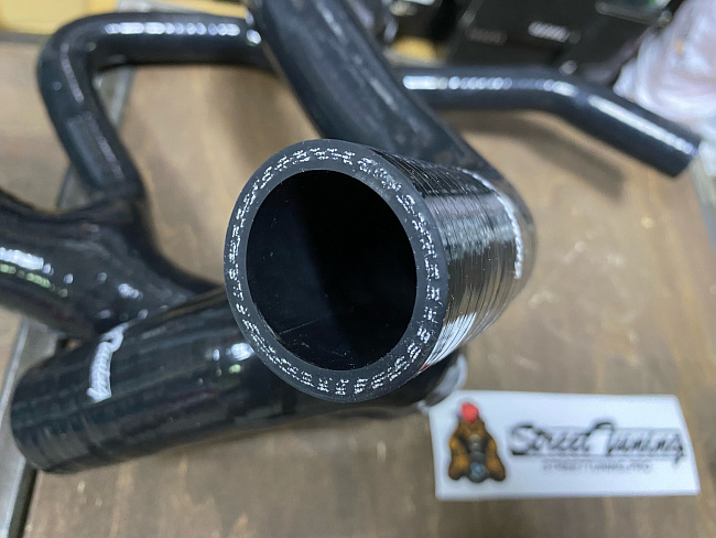 картинка Патрубки радиатора STREETTUNING для Mazda3 1.5L, 2004-2007 магазин  StreetTuning 