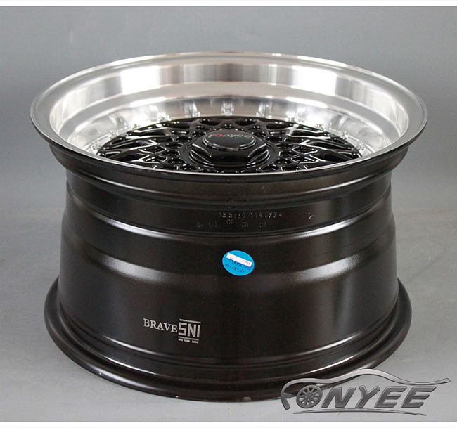 картинка Новые диски BBS RS R14 4X100/4X114,3 ET0 J7 черные + полированная полка магазин  StreetTuning 