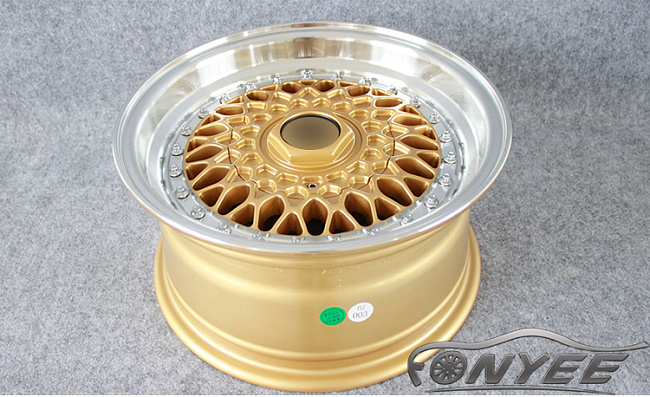 картинка Новые диски BBS RS R14 4X100/4X108 ET15 J7 золото + полированная полка магазин  StreetTuning 