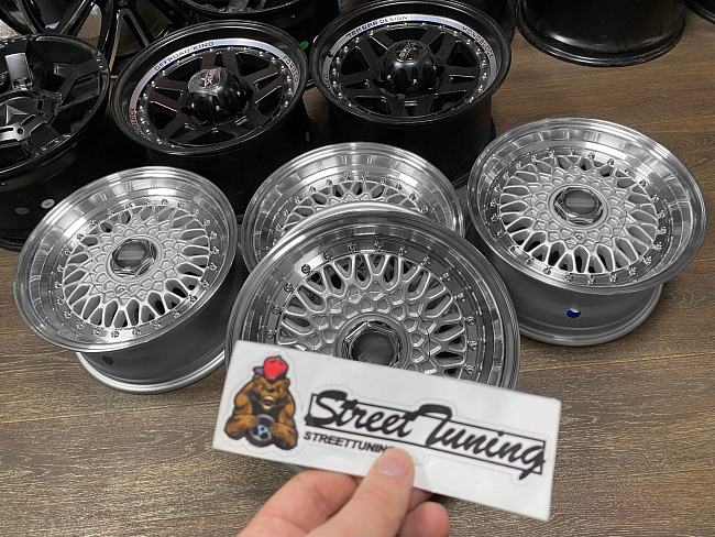 картинка Новые диски BBS RS R15 J7 ET25 4x100/108 серебро магазин  StreetTuning 