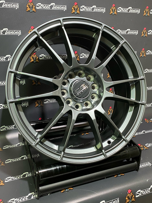картинка Новые диски OZ RACING R17 J7.5 ET45 5x112/5X114.3 Gunmetal магазин  StreetTuning 