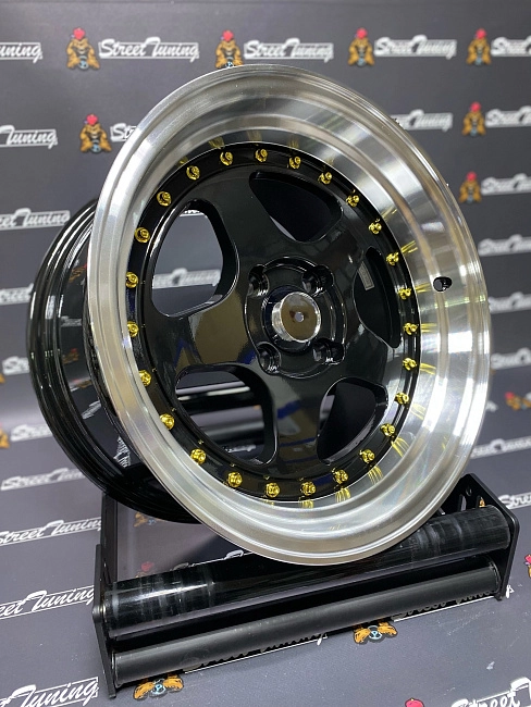 картинка Новые диски Rotiform R15 J8 ET20 4x100 Black + Silver магазин  StreetTuning 