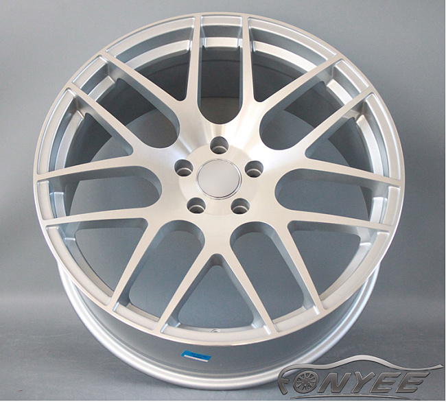 картинка Новые диски Avid 1 R20 5X112 ET35 J9,5 серебро магазин  StreetTuning 