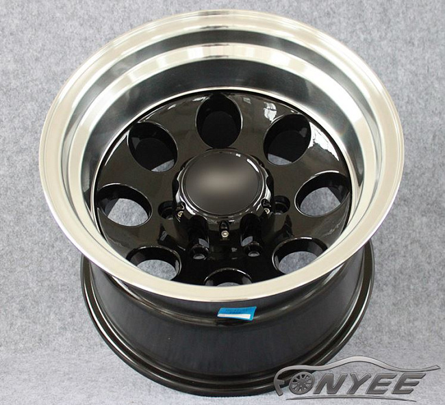 картинка Новые диски GT wheels style 2 R15 6x139,7 ET-44 J10 серебро + черный глянец магазин  StreetTuning 