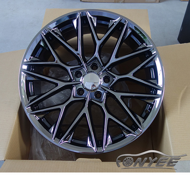 картинка Новые диски HRE P200 Replika R19 5X114,3 ET35 J9,5, черный хром магазин  StreetTuning 