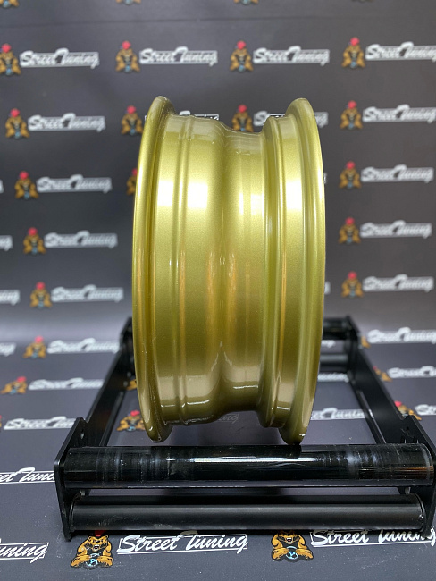 картинка Новые диски Work Equip R14 J5 ET15 4x100 Gold + Silver магазин  StreetTuning 