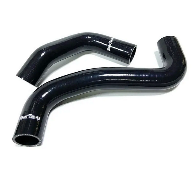 картинка Силиконовые патрубки радиатора для Subaru Impreza GRB/GRF Sti WRX 2-2,5л , черные 2 шт магазин  StreetTuning 