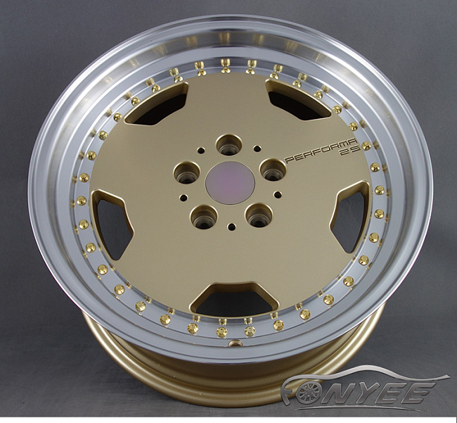 картинка Новые диски Performa 25 R17 5x112 ET38 J8 золотые магазин  StreetTuning 