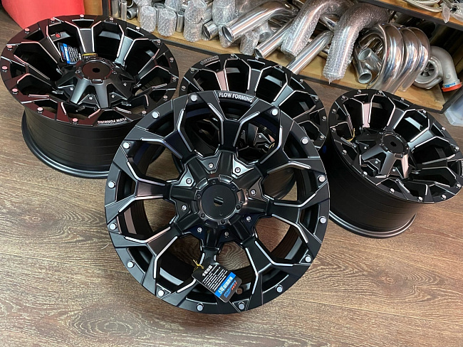 картинка Новые диски Fuel D546 Flow Forming R17 J8.5 et(-12) 5x127 магазин  StreetTuning 