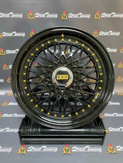 картинка Новые диски BBS RS R16 J6.5 ET30 4x100/114,3 Black Gloss магазин  StreetTuning 