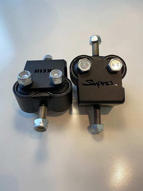 картинка Опоры двигателя TOYOTA SUPRA JZA70, JZA80, LEXUS SC 1st Z30 магазин  StreetTuning 