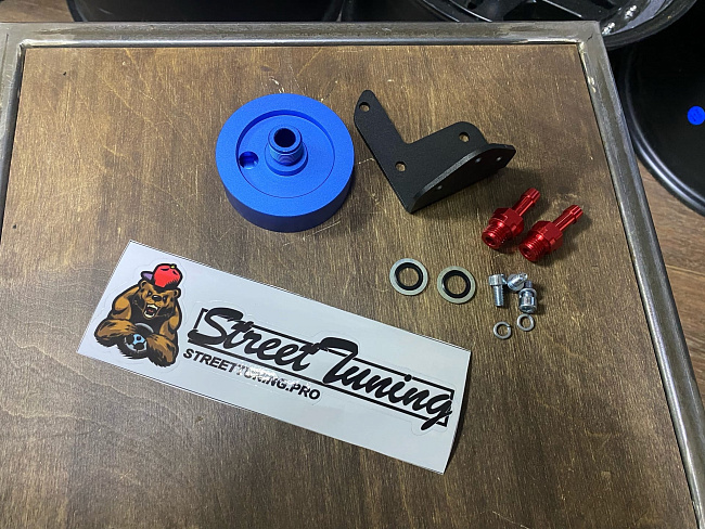 картинка Кронштейн-база выносного фильтра АКПП F03 - UNF/8мм магазин  StreetTuning 