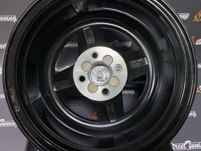 картинка Новые диски Enkei Wheels 471 R13 J7 ET7 4x98 Black + Silver магазин  StreetTuning 