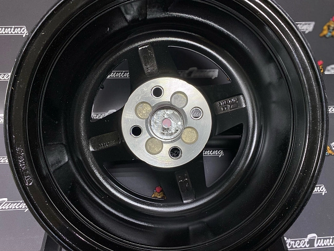 картинка Новые диски Enkei Wheels 471 R13 J7 ET7 4x98 Black + Silver магазин  StreetTuning 