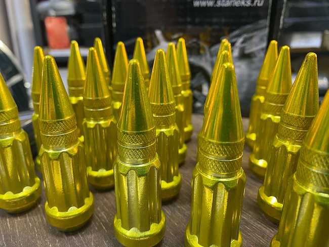 картинка Комплект гаек пики (пули) Starleks, 14х1.5, цвет золотой, 20 шт. магазин  StreetTuning 