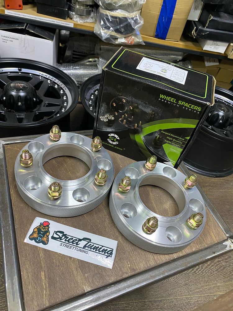 картинка Проставка Starleks 35 мм 5x139.7 цо 98.5 шпилечная M12x1,25 от магазина  StreetTuning