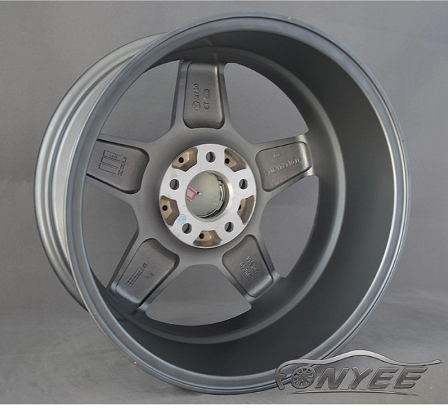 картинка Новые диски WR.05 MERCEDES AMG C63 R17 5x112 ET45 J7,5 серый мат + серебро магазин  StreetTuning 