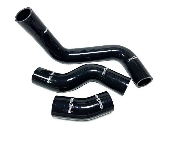картинка Силиконовые патрубки радиатора StreetTuning для TOYOTA GT86 / Subaru BRZ FA20, черные 2 шт магазин  StreetTuning 